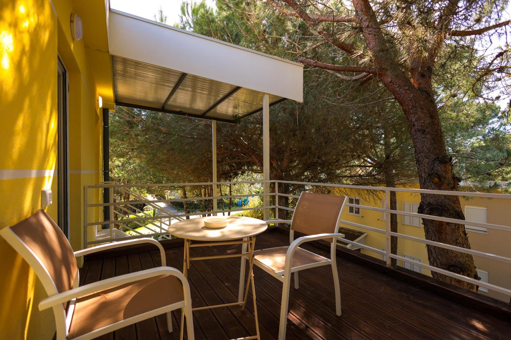 Grandstay Villa Perla Resort Durres Exterior photo